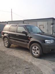 2002 Ford Escape Photos