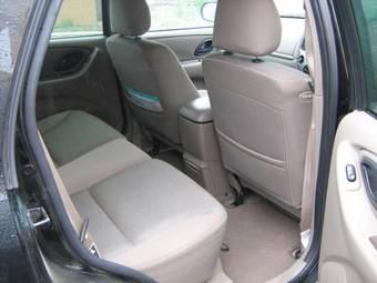 2002 Ford Escape Photos