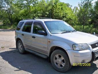 2002 Ford Escape Photos
