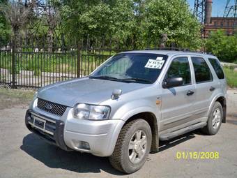 2002 Ford Escape Photos
