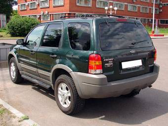 2002 Ford Escape Pictures