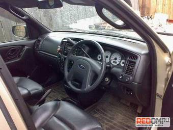 2002 Ford Escape Photos
