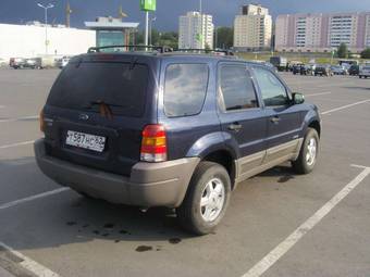 2002 Ford Escape Photos