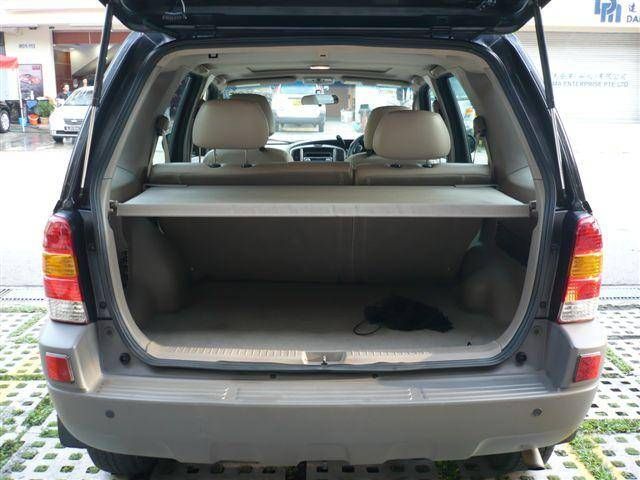 2003 Ford Escape