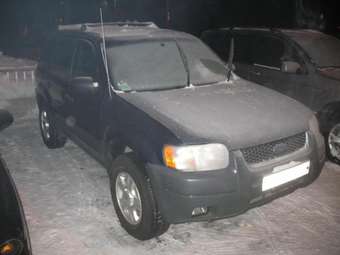 2003 Ford Escape Photos