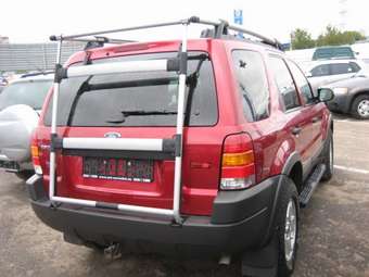 2003 Ford Escape Photos