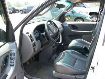 2003 Ford Escape Pictures