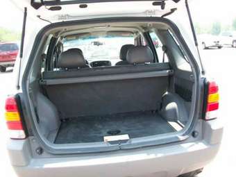2003 Ford Escape Photos