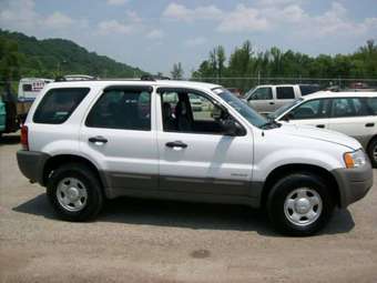 2003 Ford Escape Pictures
