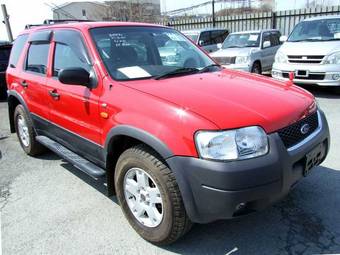 2003 Ford Escape Photos