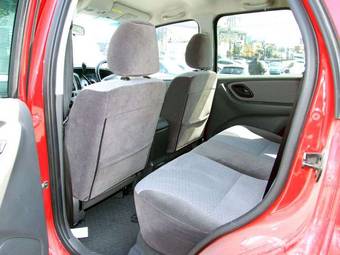 2003 Ford Escape Images