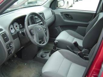 2003 Ford Escape Photos