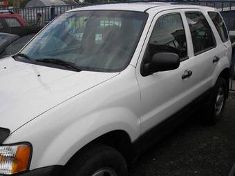 2003 Ford Escape Pictures