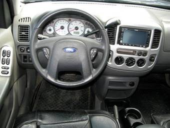 2003 Ford Escape Pictures