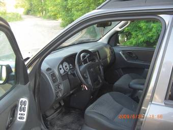 2003 Ford Escape Pictures