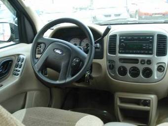 2003 Ford Escape