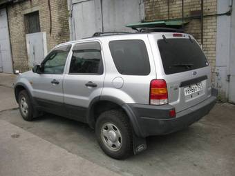 2003 Ford Escape Pictures
