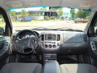 2003 Ford Escape Photos
