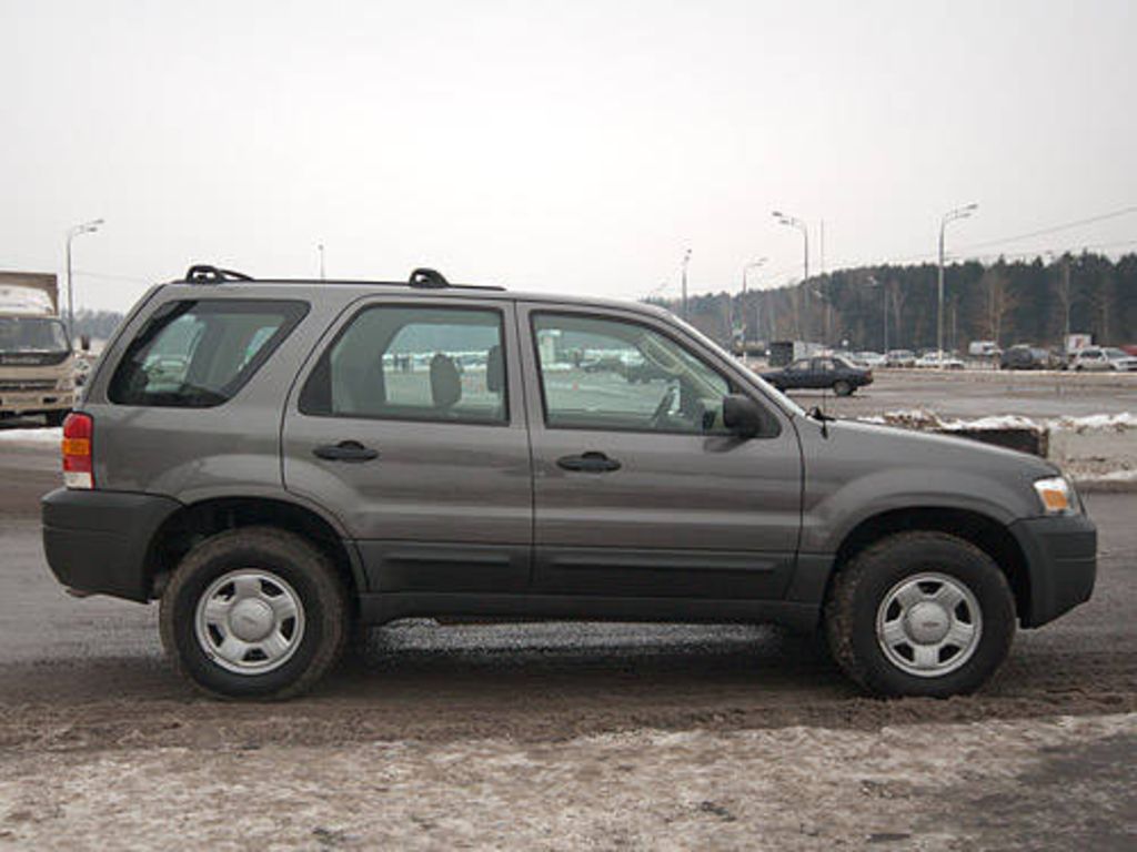 2004 Ford Escape