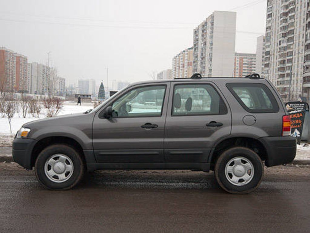 2004 Ford Escape