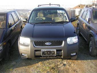 2004 Ford Escape Pictures