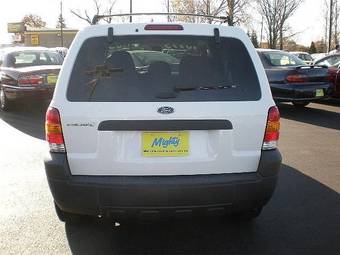 2004 Ford Escape Pictures