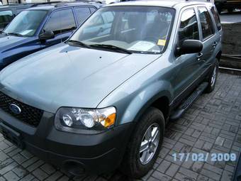 2004 Ford Escape