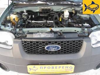 2004 Ford Escape Pictures