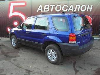 2004 Ford Escape Pictures