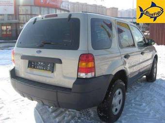 2004 Ford Escape Pictures