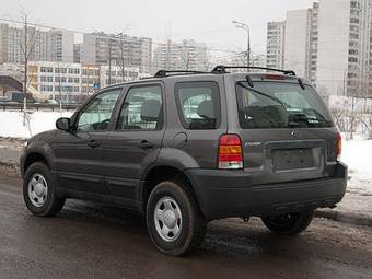 2004 Ford Escape Pictures