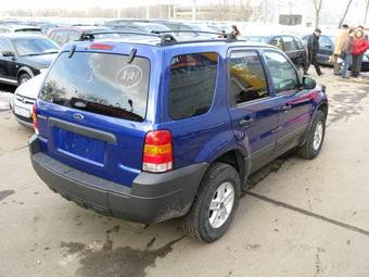 2004 Ford Escape Photos