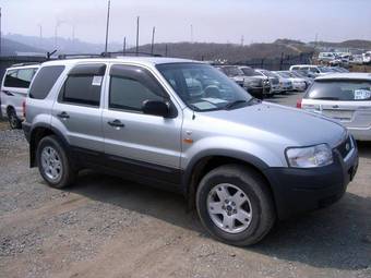 2004 Ford Escape Pictures