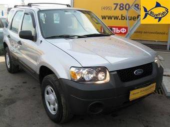 2004 Ford Escape Photos