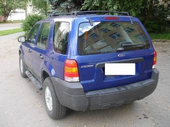 2004 Ford Escape Pictures