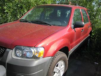 2004 Ford Escape