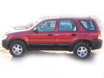 2004 Ford Escape Pictures