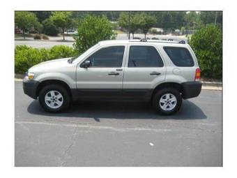 2004 Ford Escape Pictures