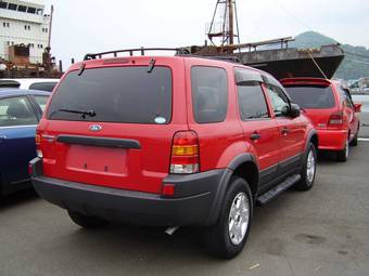 2004 Ford Escape Pictures