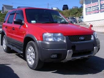 2004 Ford Escape Photos