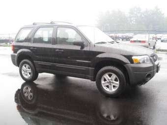 2005 Escape