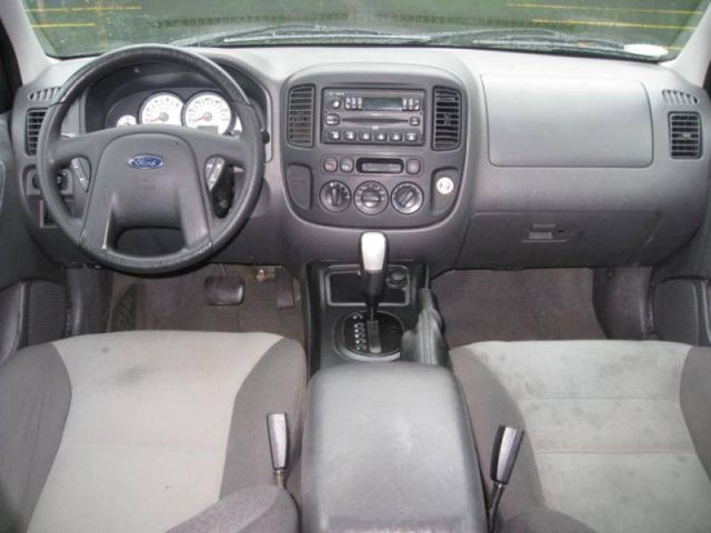2005 Ford Escape