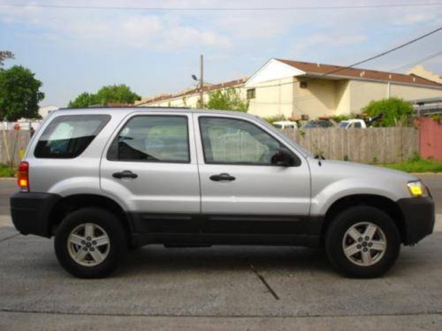 2005 Ford Escape