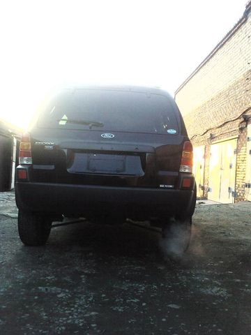 2005 Ford Escape