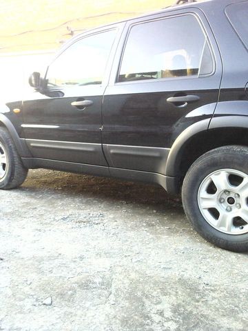 2005 Ford Escape