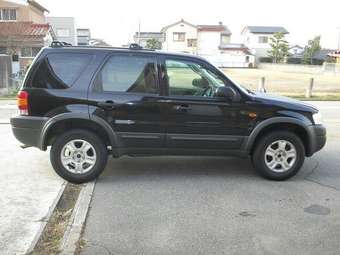 2005 Ford Escape Pictures