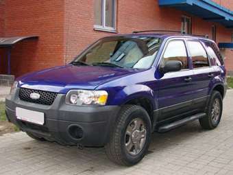 2005 Ford Escape Pictures