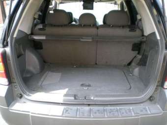 2005 Ford Escape Images