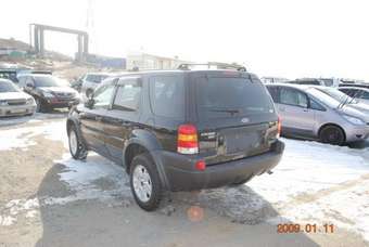 2005 Ford Escape Images