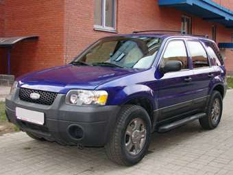 2005 Ford Escape Pictures